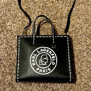 Black leather Karl Lagerfeld portafolio